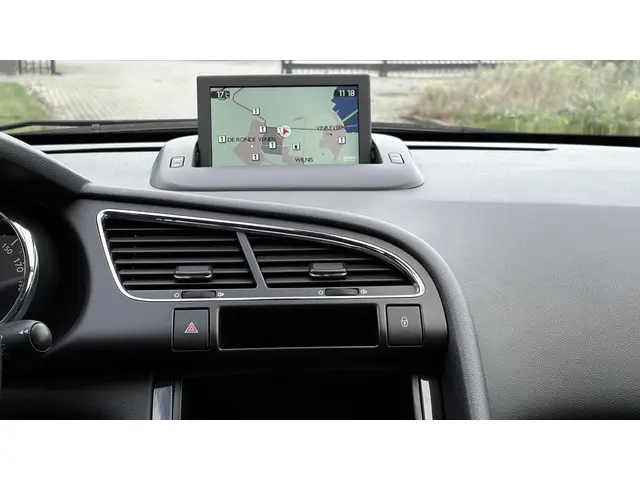 Peugeot 3008 1.2 PureTech Style 2015 Benzine 9