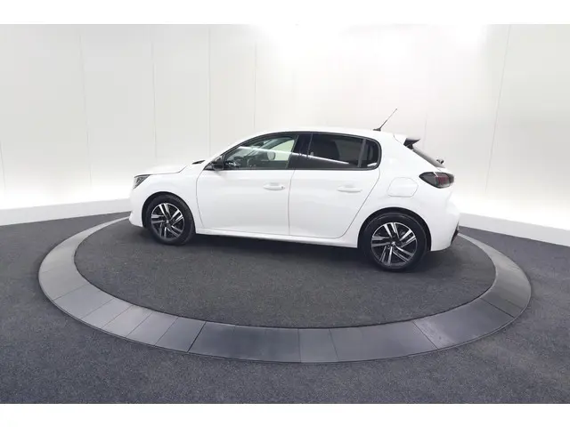Peugeot 208 PureTech 100 Allure 2024 Benzine 67