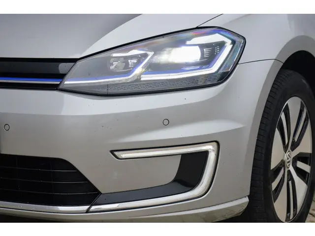 Volkswagen e-Golf E-Golf 2018 Elektrisch 7