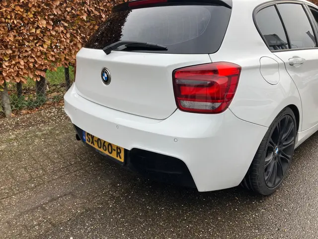 BMW 1 Serie 114i EDE Sport 2013 Benzine 7