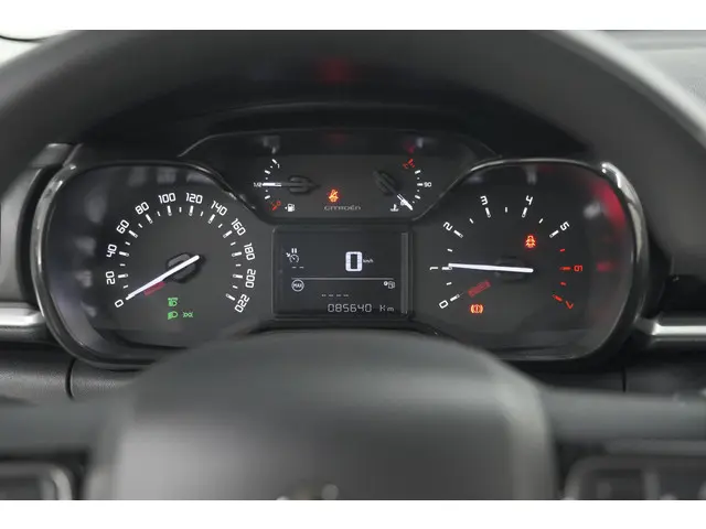 Citroën C3 PureTech 82 Feel 2021 Benzine 35