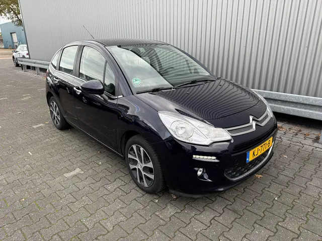 Citroën C3 1.2 PureTech Selection 2016 Benzine 18
