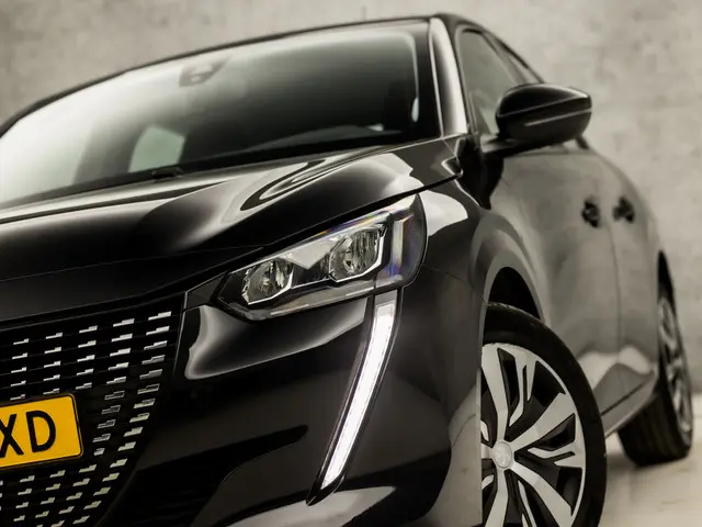 Peugeot 208 1.2 PureTech Sport 2020 Benzine 15