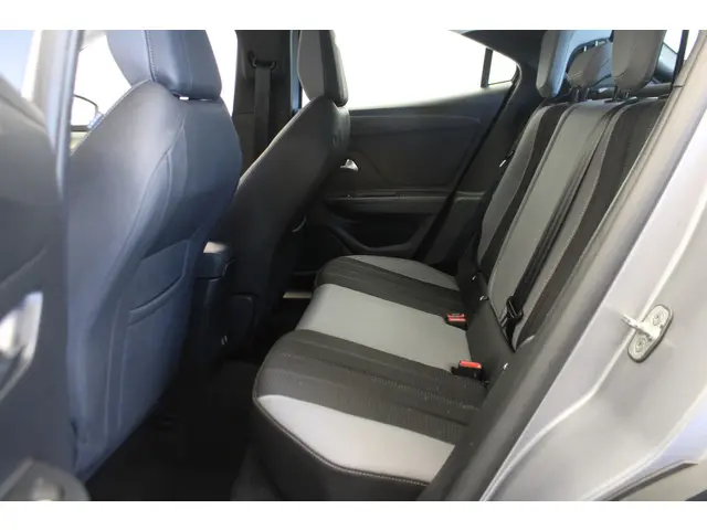 Opel Mokka 1.2 Turbo Level 3 2023 Benzine 12