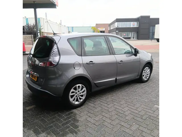 Renault Scénic 2