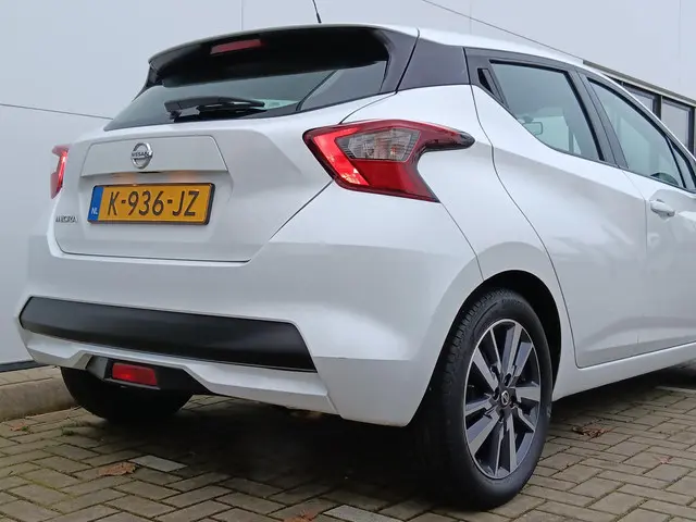 Nissan Micra 0.9 IG-T Acenta 2018 Benzine 23
