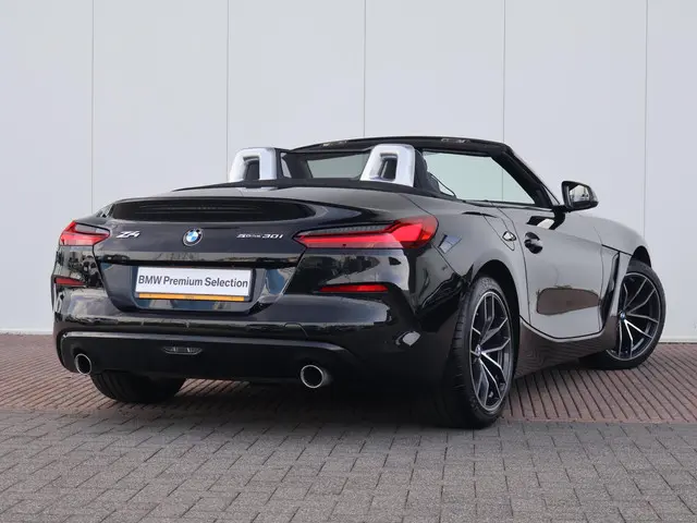 BMW Z4 Roadster sDrive30i High Executive 2021 Benzine 7