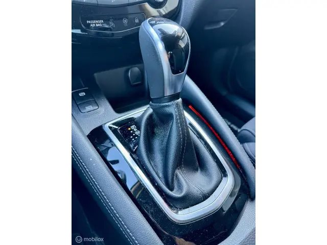 Nissan QASHQAI 1.3 DIG-T Business Edition 2020 Benzine 18