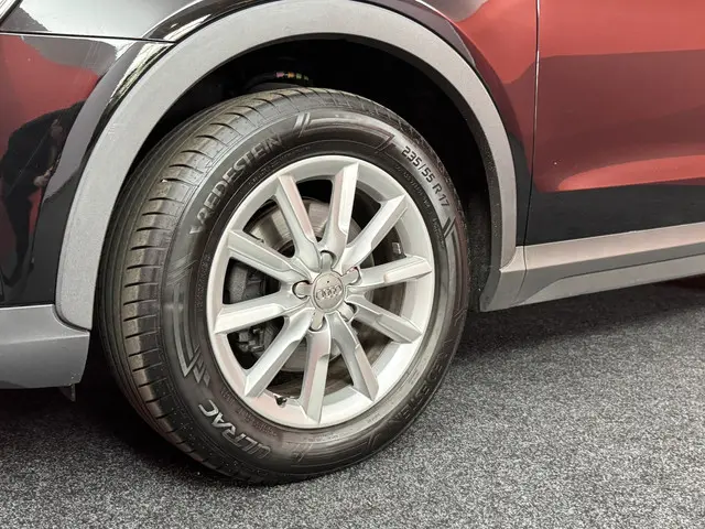 Audi Q3 1.4 TFSI CoD 2015 Benzine 24