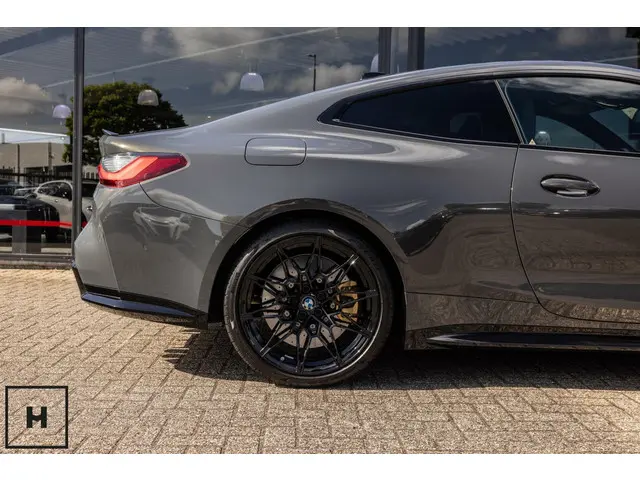 BMW M4 4-serie Coupé xDrive Competition 2021 Benzine 13