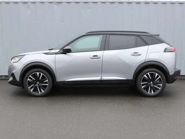 Peugeot 2008 3