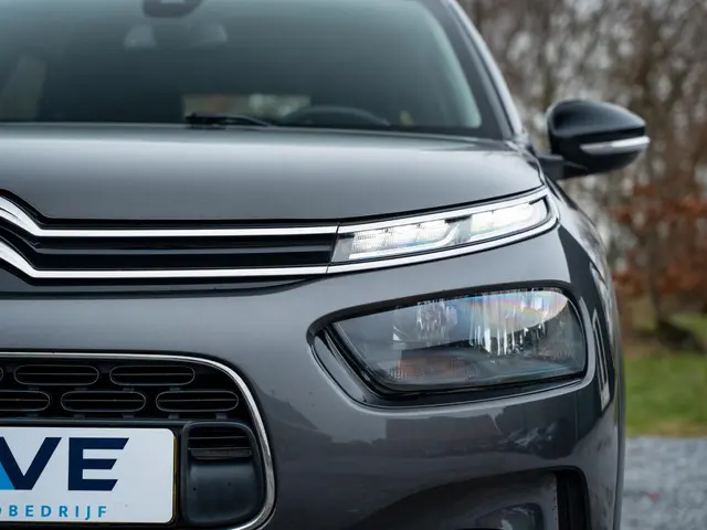 Citroën C4 Cactus 1.2 PureTech Business 2019 Benzine 22
