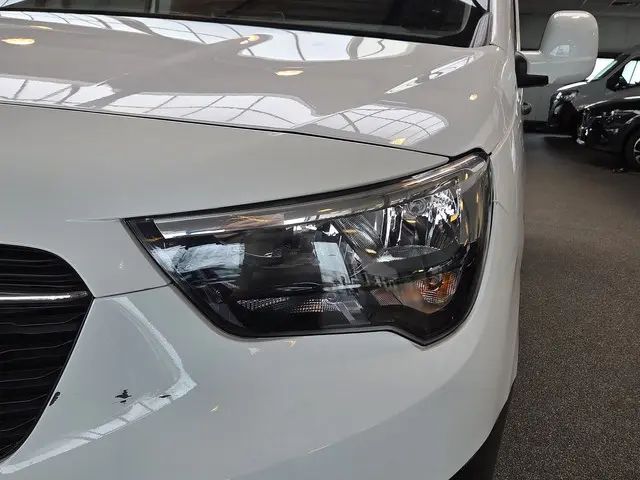 Opel Combo 1.5D L2H1 Edition 2020 Diesel 9