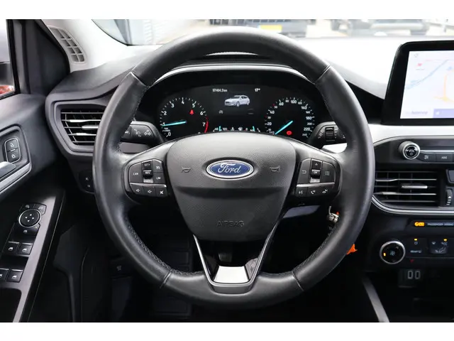 Ford Focus Wagon 1.0 Business 2021 Benzine 24