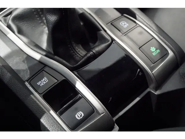 Honda Civic 1.0 i-VTEC Elegance 2018 Benzine 29