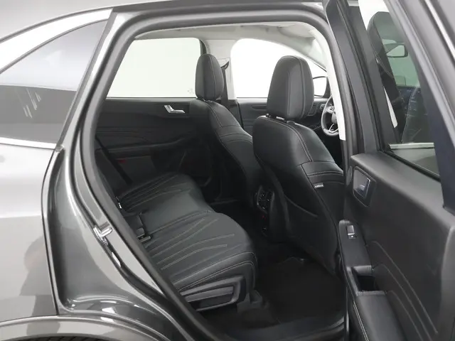 Ford Kuga 2.5 PHEV Vignale 2021 Hybride Benzine 32