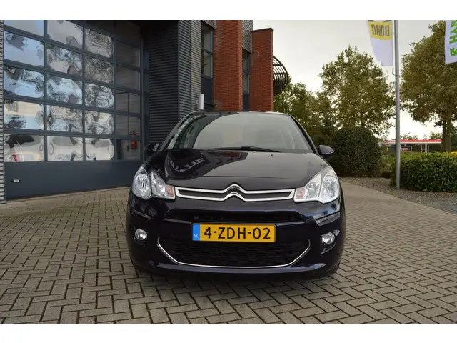 Citroën C3 1.2 PureTech Collection automaat 2014 Benzine 3