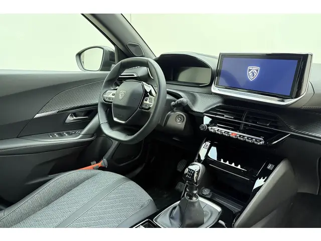Peugeot 2008 1.2 PureTech 100 Allure 2024 Benzine 15
