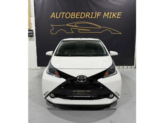 Toyota Aygo 1.0 VVT-i x-play 2017 Benzine