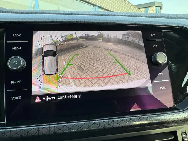 Volkswagen T-Cross 1.5 TSI ACT Style 2023 Benzine 23