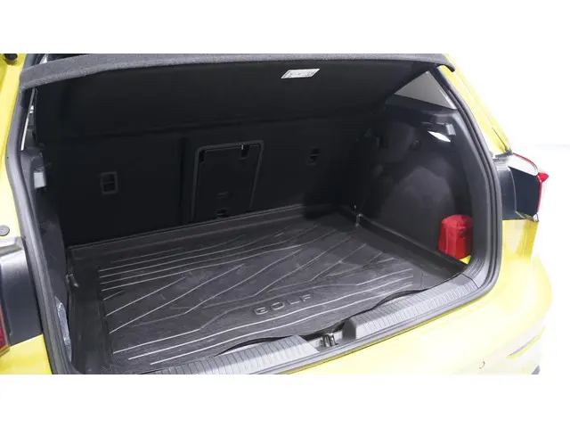 Volkswagen Golf 1.5 eTSI Life Business 2023 Benzine 16