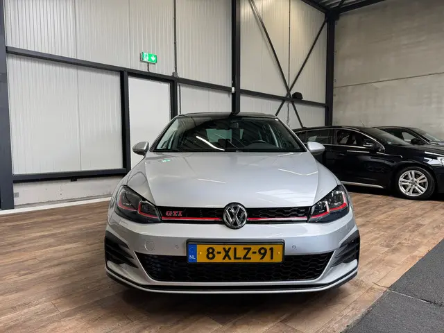 Volkswagen Golf 1.4 TSI Business Edition 2014 Benzine 3