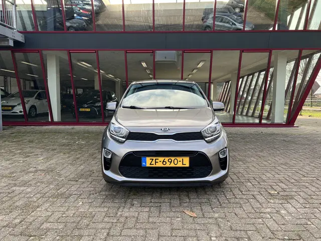 Kia Picanto 1.0 CVVT Design Edition 2019 Benzine 2