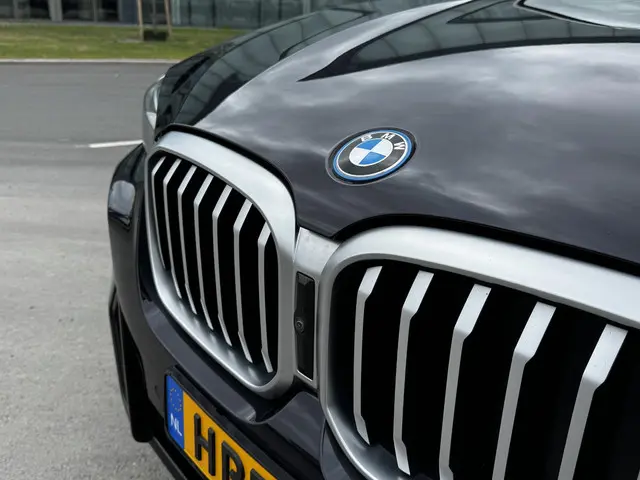 BMW X3 xDrive30e High Executive 2022 Hybride Benzine 10