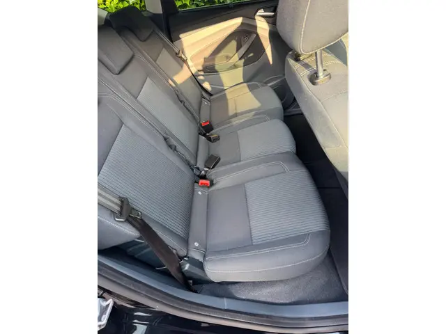 Ford C-MAX 1.0 Titanium Edition 2015 Benzine 15