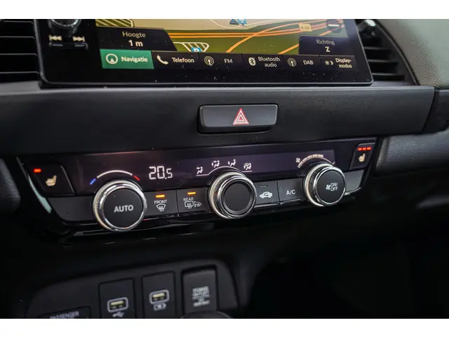 Honda Jazz 1.5i e:HEV CROSSTAR 2020 Hybride Benzine 23
