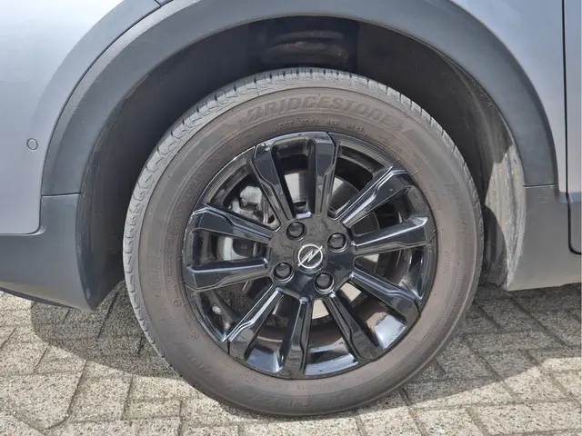 Opel Crossland 1.2 Turbo GS Line 2021 Benzine 9