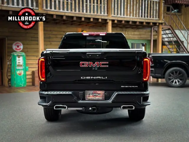 GMC Sierra 1500 Denali 6.2L V8 2024 Benzine 17