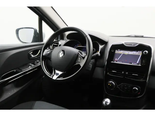 Renault Clio 0.9 TCe ECO Night&Day 2014 Benzine 26