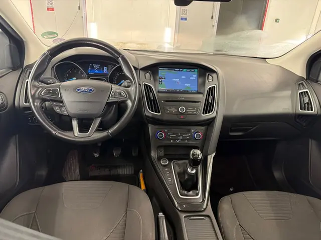 Ford Focus Wagon 1.0 Titanium 2016 Benzine 6
