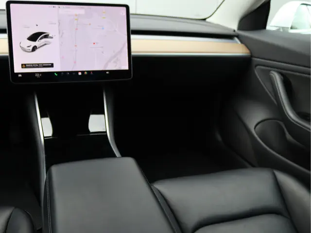 Tesla Model 3 Standard RWD Plus 60 kWh 2019 Elektrisch 19