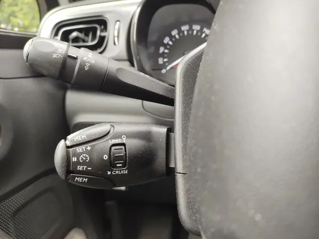 Citroën C3 1.2 PureTech Feel 105g 2017 Benzine 8