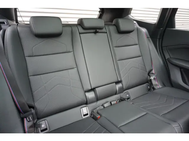 BMW iX1 eDrive20 2025 Elektrisch 9