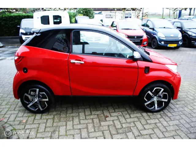Aixam Coupé Brommobiel e Premium 2024 Elektrisch 5