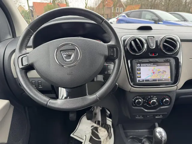 Dacia Lodgy 1.2 TCe Blackline 7p. 2015 Benzine 11