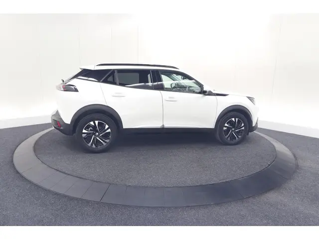 Peugeot 2008 PureTech 130 Allure 2020 Benzine 8