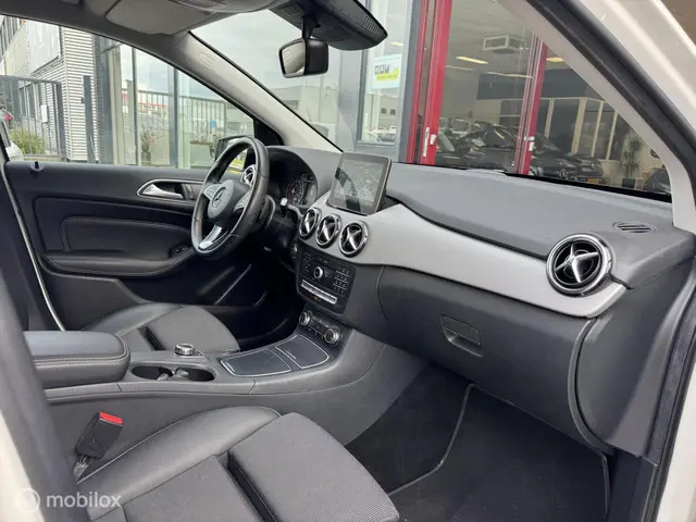 Mercedes-Benz B-Klasse 180 Ambition 2018 Benzine 8