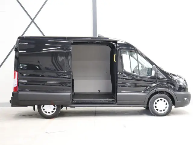 Ford Transit 310 2.0 TDCI L2H2 Trend 2024 Diesel 19