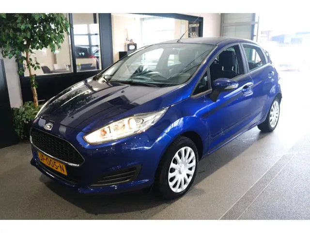 Ford Fiesta 1.0 Style Navi airco 5drs 2016 Benzine 10