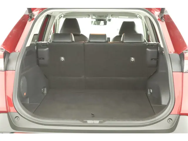 Toyota RAV4 2.5 Hybrid Executive 2021 Hybride Benzine 24