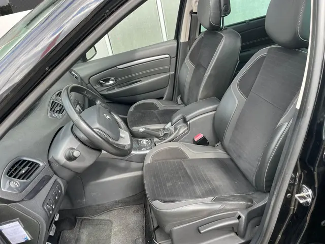 Renault Scénic Xmod 1.2 TCe Bose / panoramadak 2013 Benzine 6