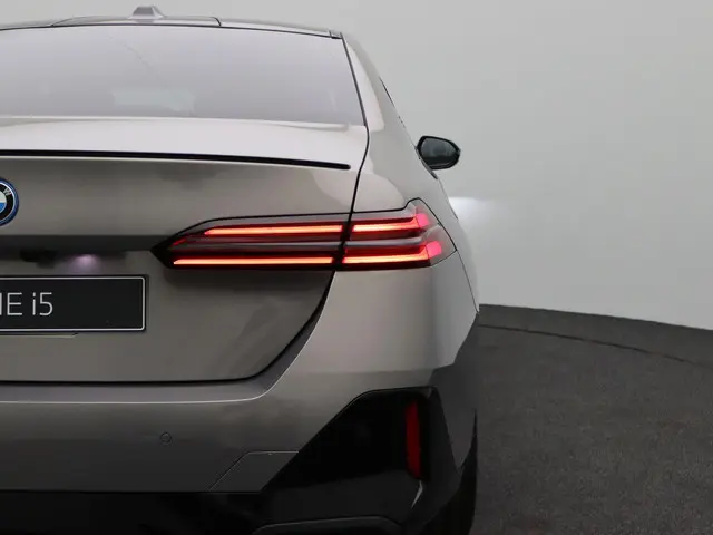 BMW i5 eDrive40 2026 Elektrisch 26
