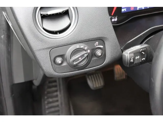 Ford Mondeo 1.6 EcoBoost Platinum 2014 Benzine 6