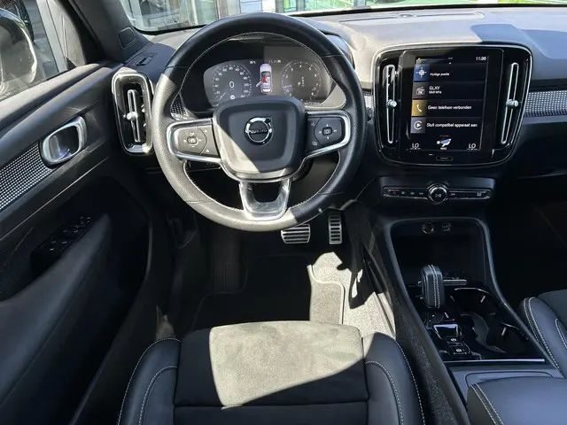 Volvo XC40 1.5 T2 R-Design 2021 Benzine 9