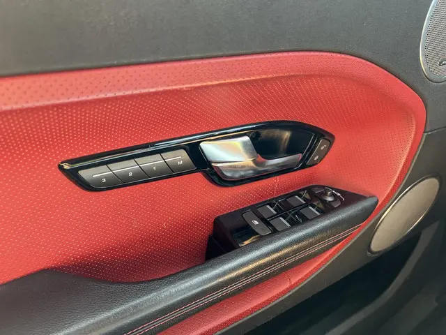 Land Rover Range Rover Evoque 2.0 Si 4WD 2013 Benzine 21