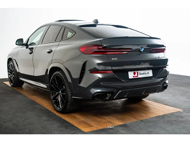 BMW X6 M50i High Executive 2022 Benzine 2